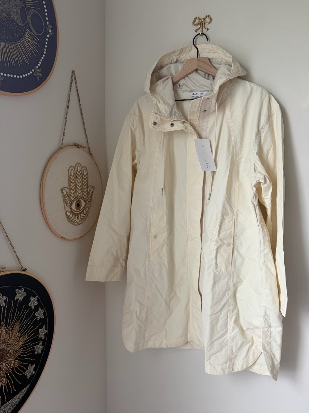 Athleta Cream Hooded Anorak jacket